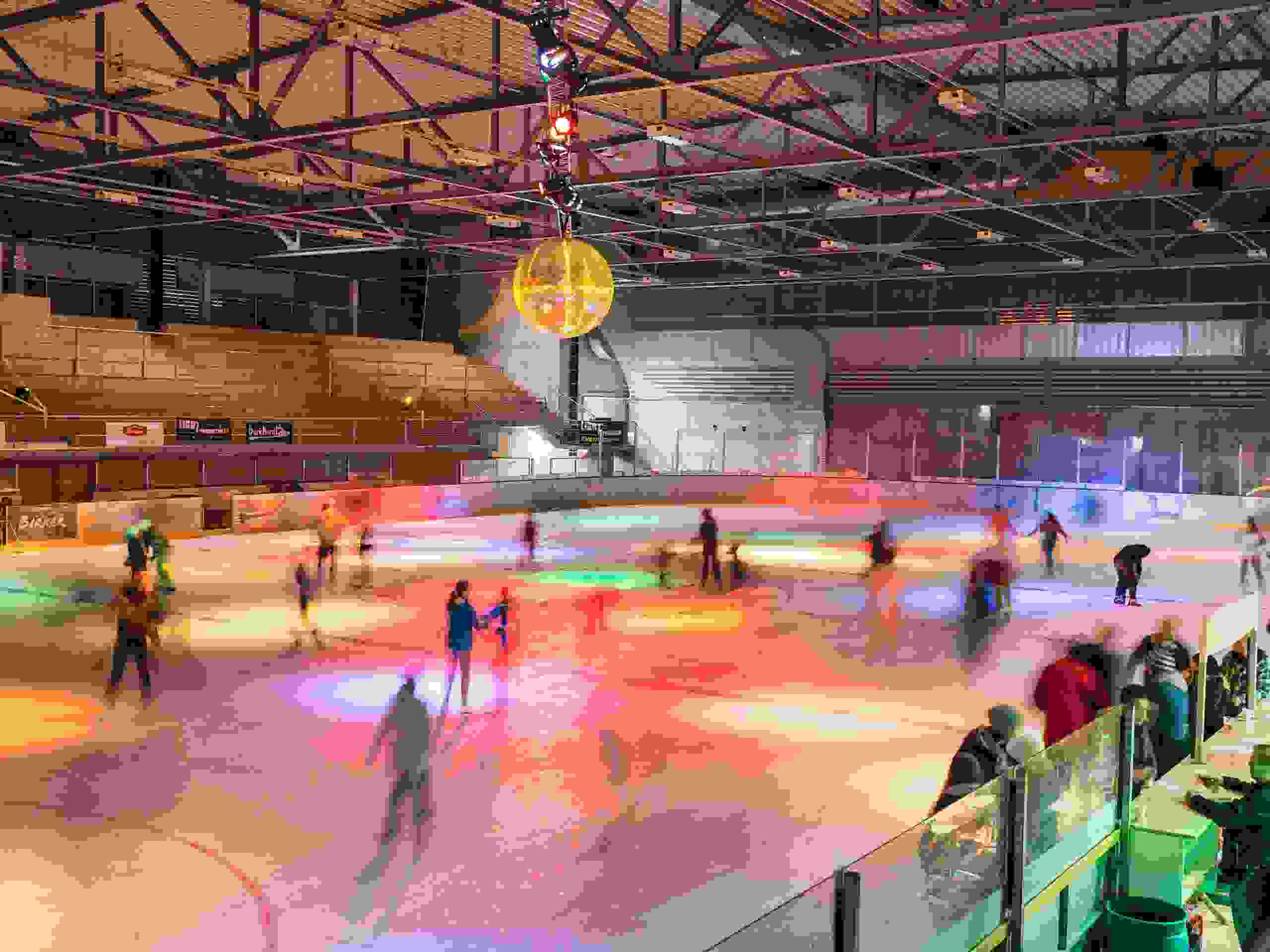 bild_eishalle_magic_on_ice_w2025.jpeg